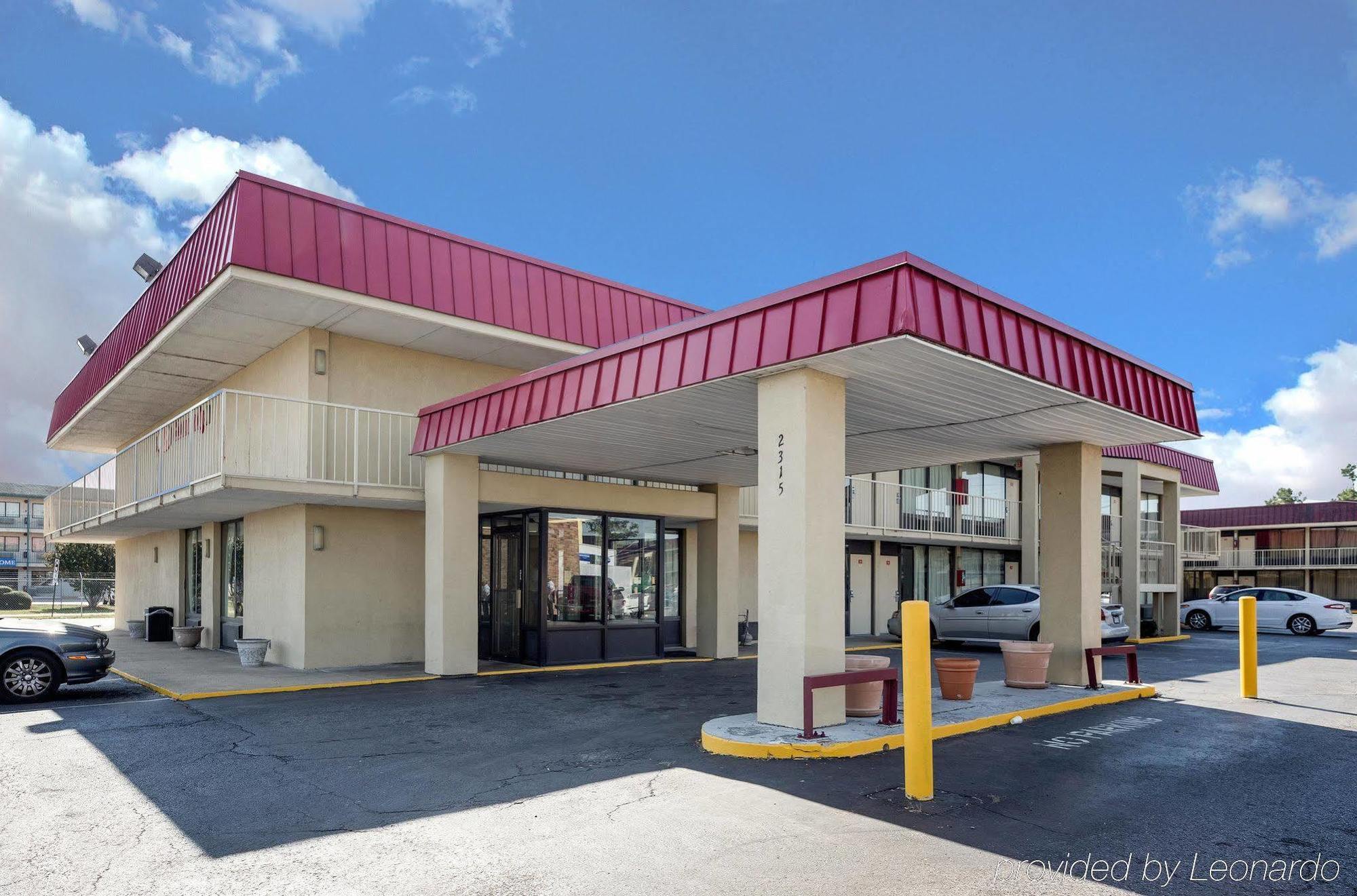 Rodeway Inn West Memphis Exterior photo